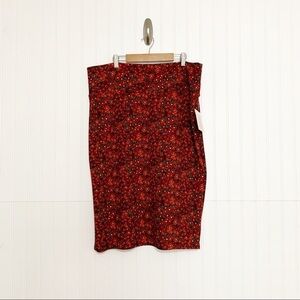 Lularoe Red Green Floral Cassie Pencil Skirt